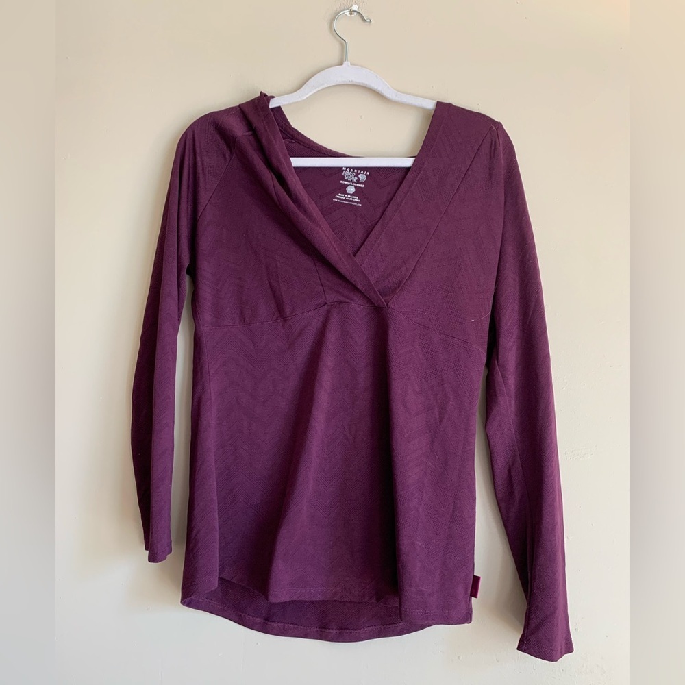 Mountain Hard Wear Womens Top Shirt Blouse Hooded Size Medium Purple Casual